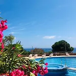 Les Sanguinaires N'15 - T2 Vue Mer, Piscine, * Ajaccio (Corsica)